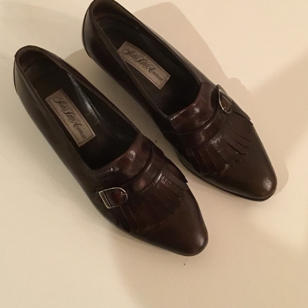 Vintage / Classic Saks Fifth Avenue shoes.